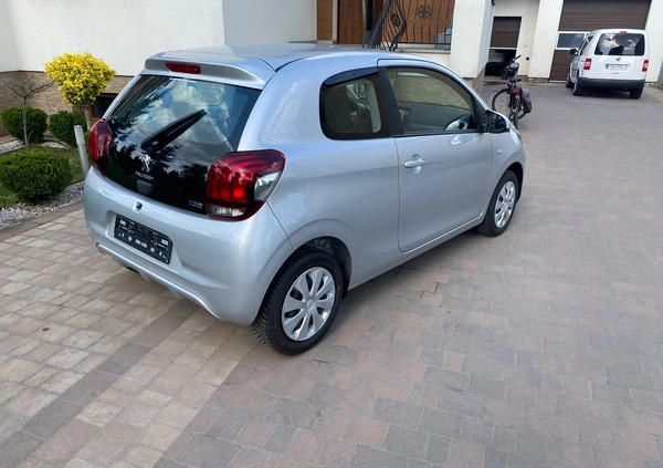 Peugeot 108 cena 25999 przebieg: 135000, rok produkcji 2018 z Darłowo małe 121